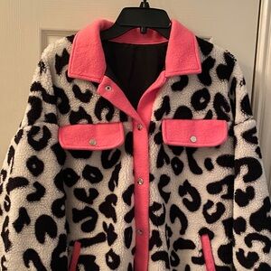Stylish Pink and Black Leopard Print Women's Jacket